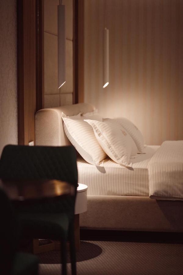 Hotel Chicago Shkoder Ngoại thất bức ảnh
